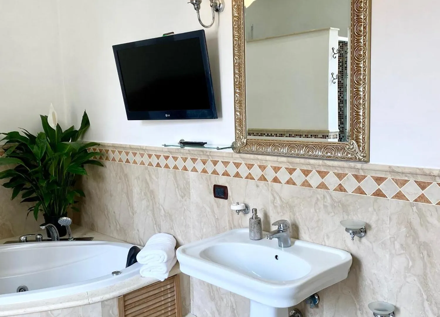 Casa Intera Con Terrazzo Apartment Naples