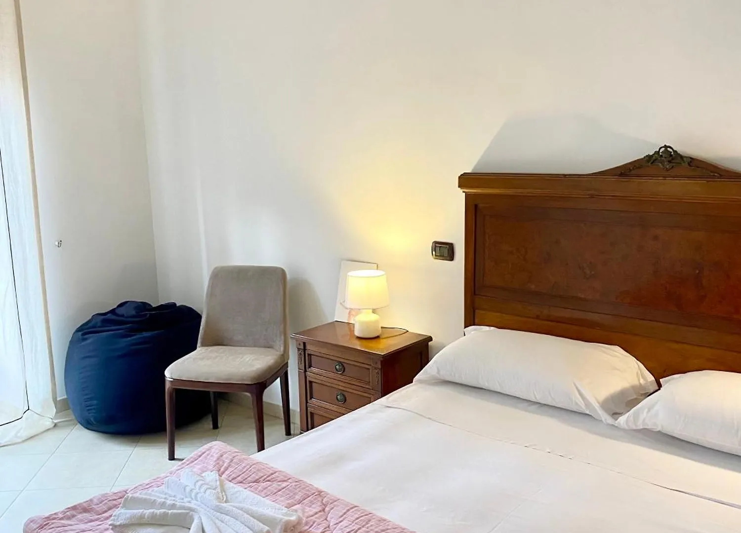 Casa Intera Con Terrazzo Apartment Naples