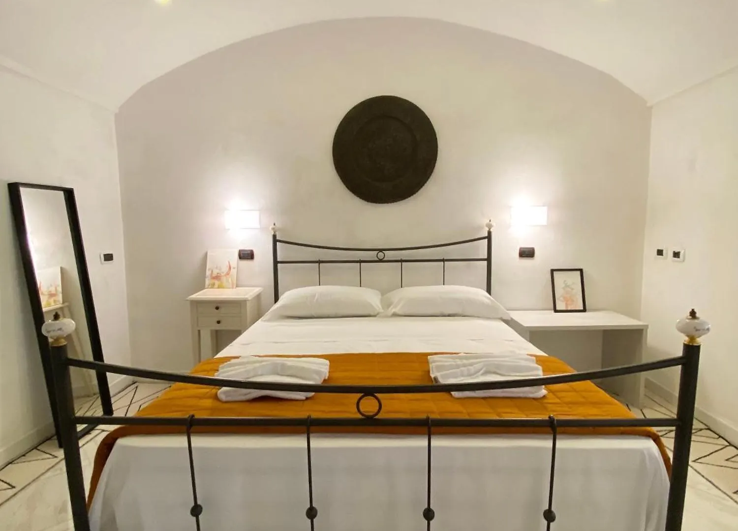 Casa Intera Con Terrazzo Apartment Naples