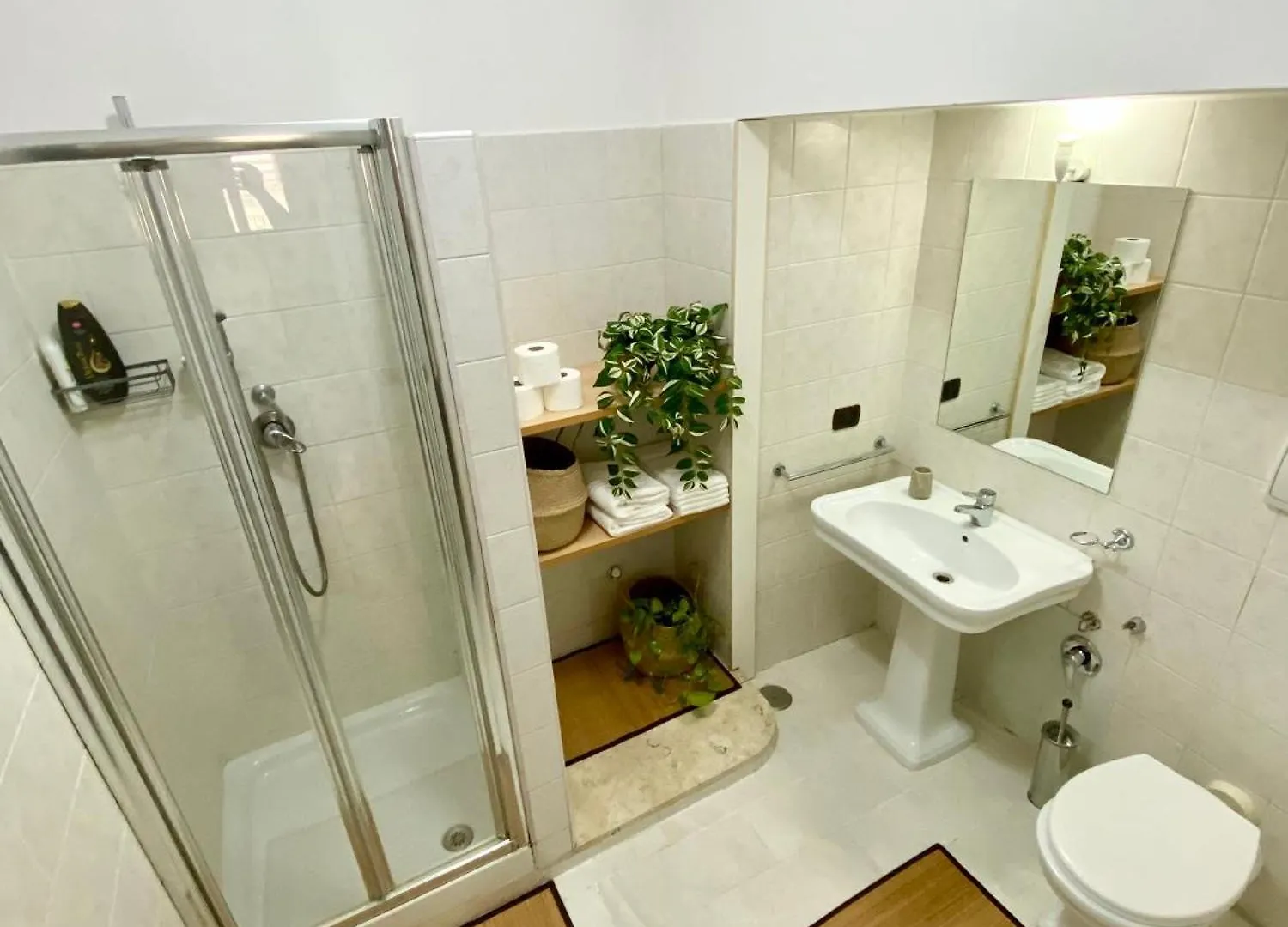 Casa Intera Con Terrazzo Apartment Naples