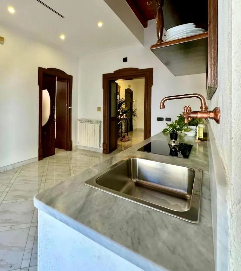 Casa Intera Con Terrazzo Apartment Naples 0*,  Italy