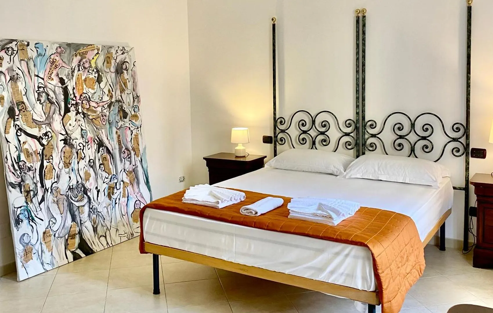 Casa Intera Con Terrazzo Apartment Naples Italy